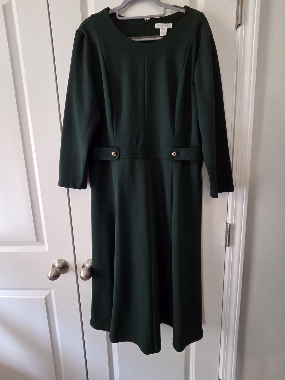 London Times Fit And Flare Forest Green Long Sleeve Midi Dress